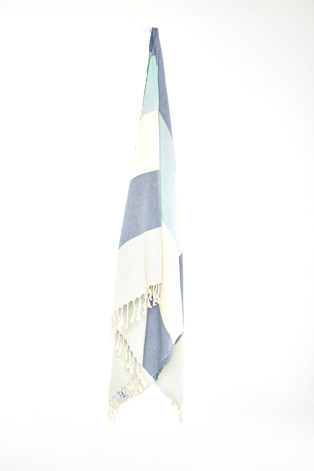 Ozoola Johnny Turkish beach towel in mint hanging