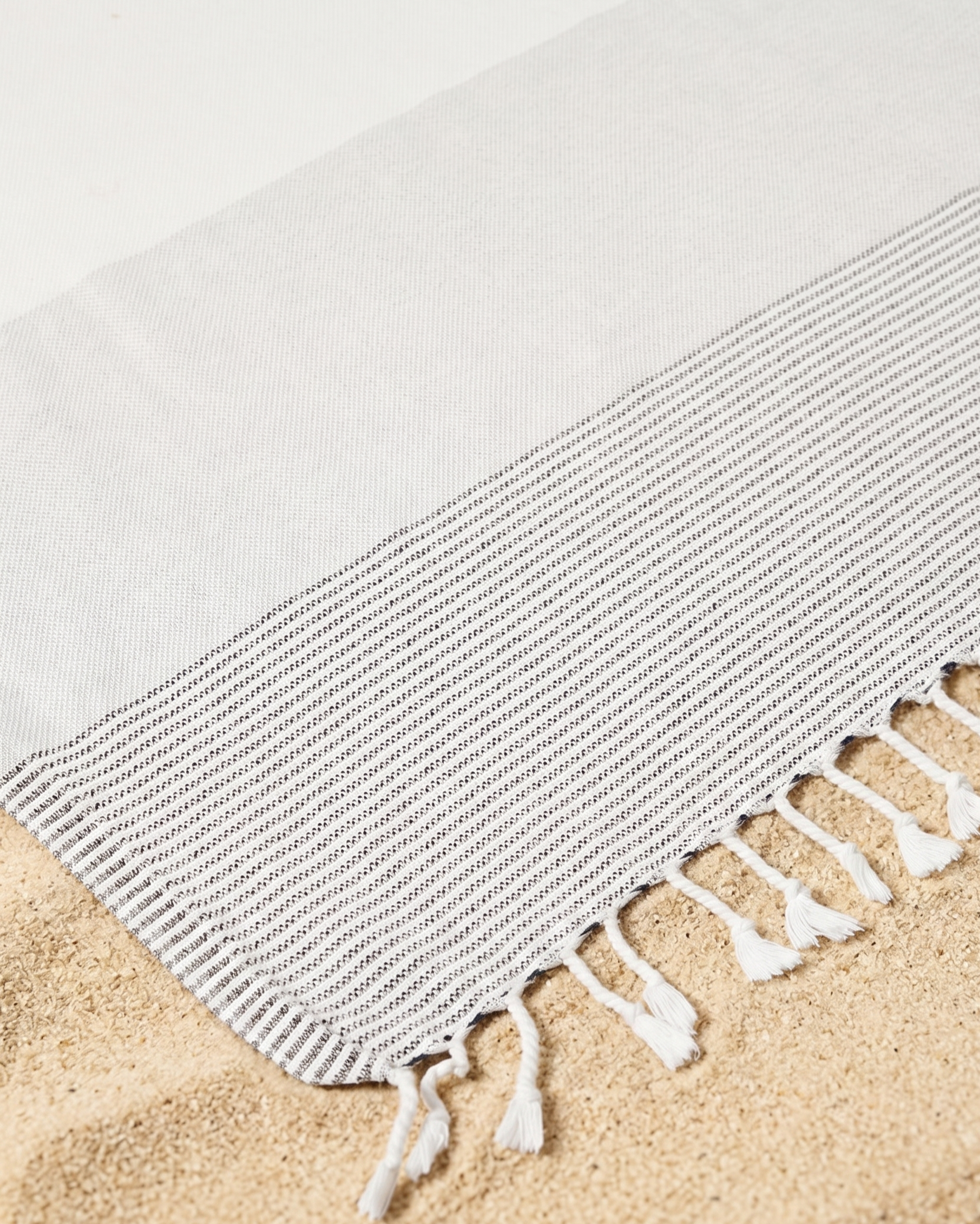 Johnny-Grey