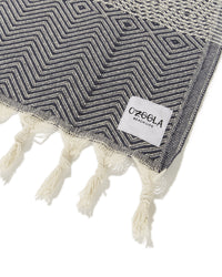 Diamond Weave Oversized Family Beach/Picnic Blanket