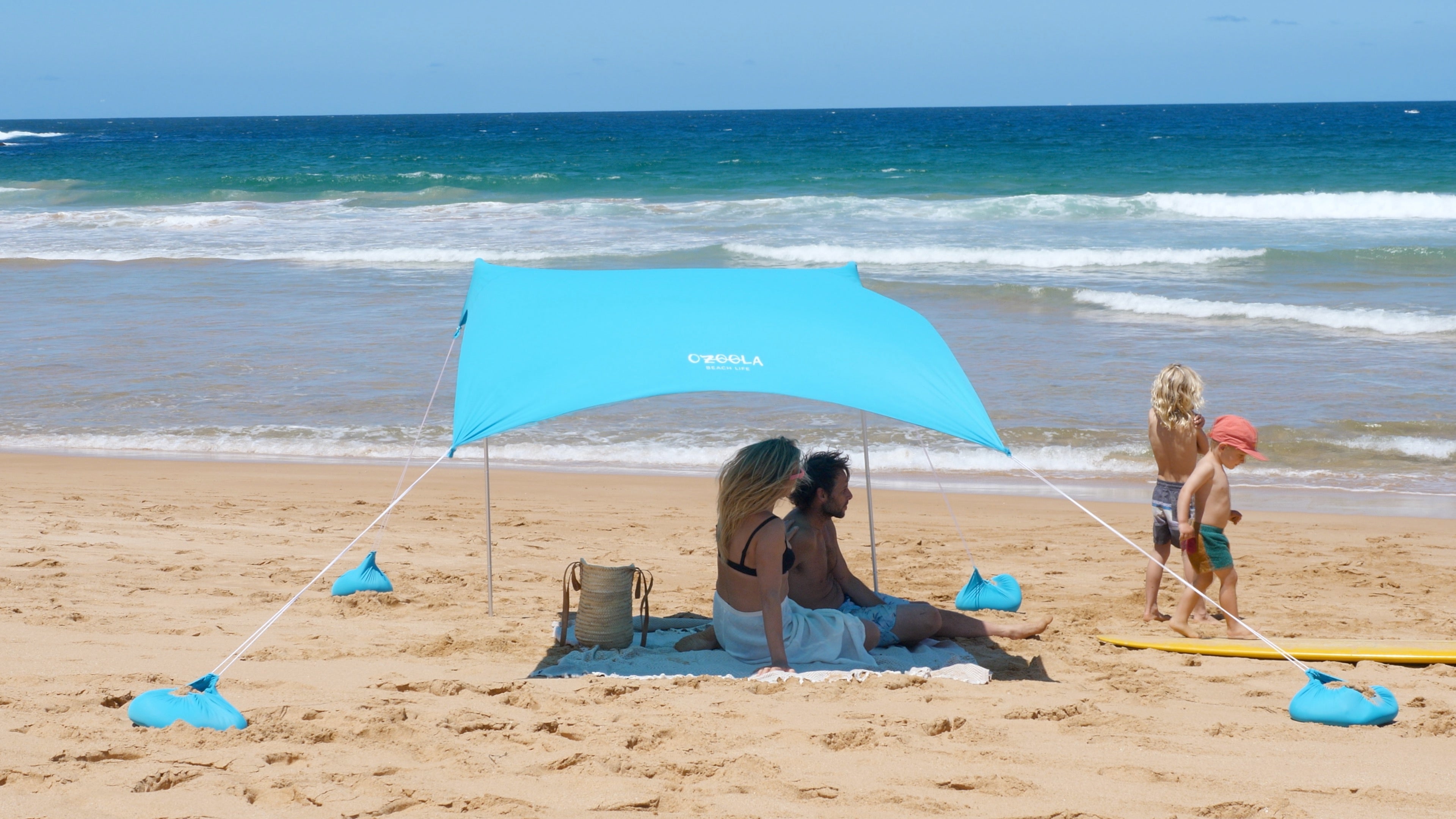 NEW Family Size Ocean Beach Tent