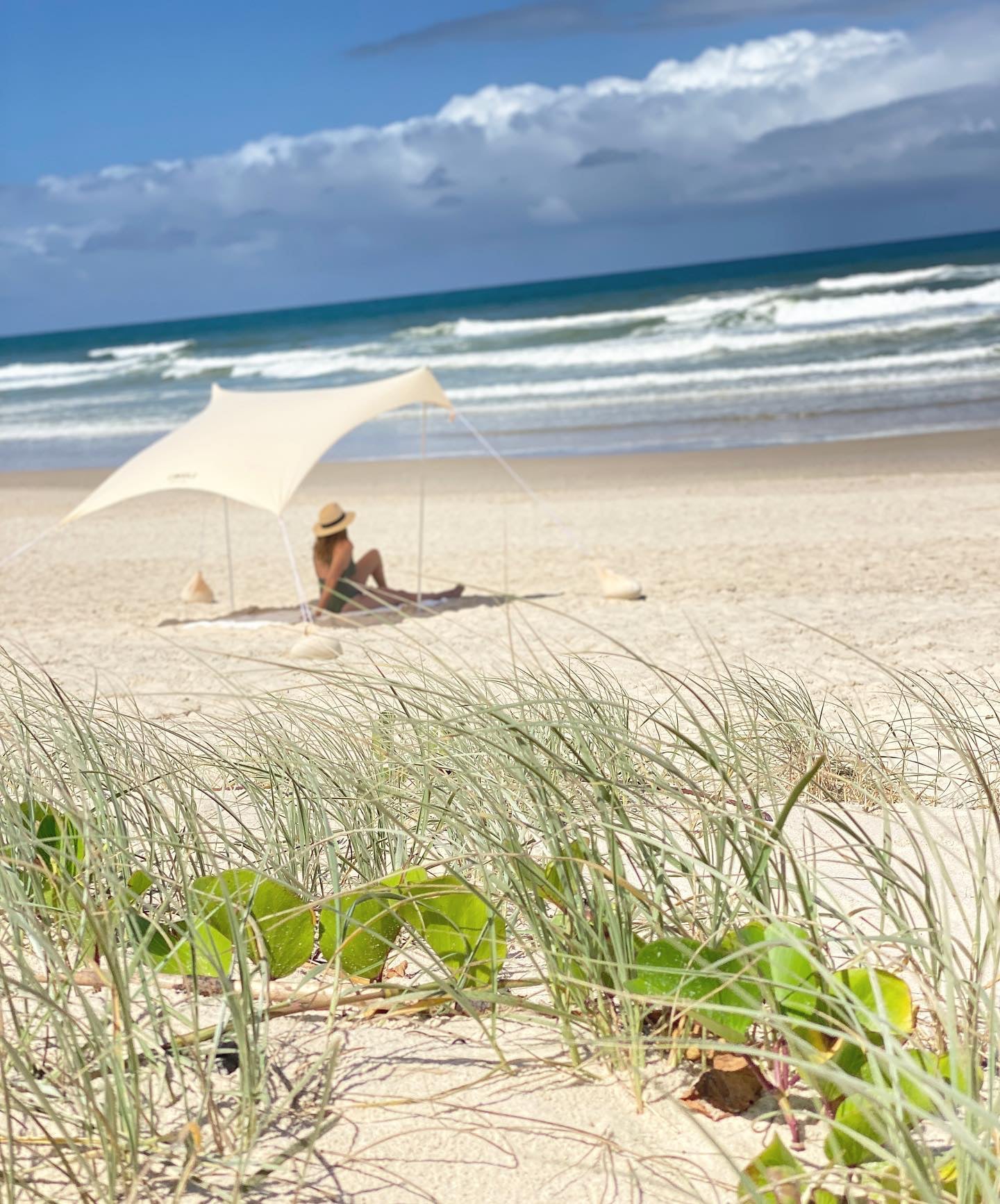 peachy beach tent